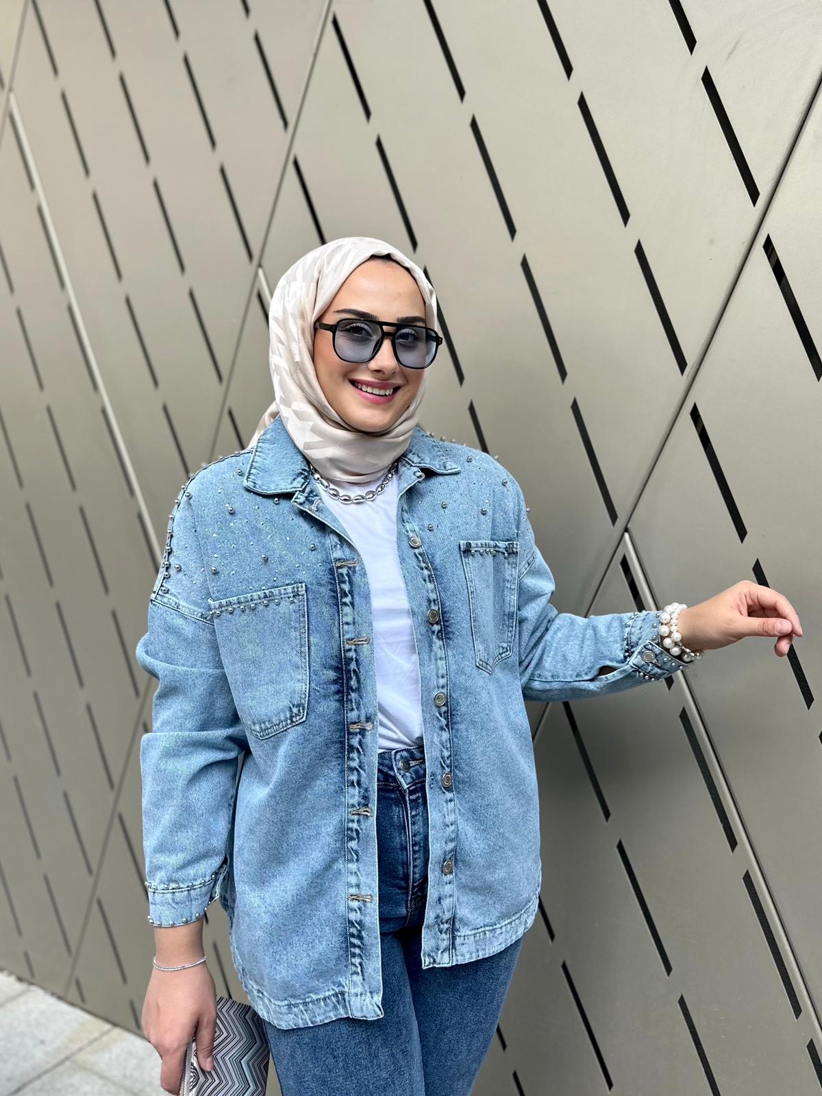 Zımbalı Taş Detaylı Kot Ceket