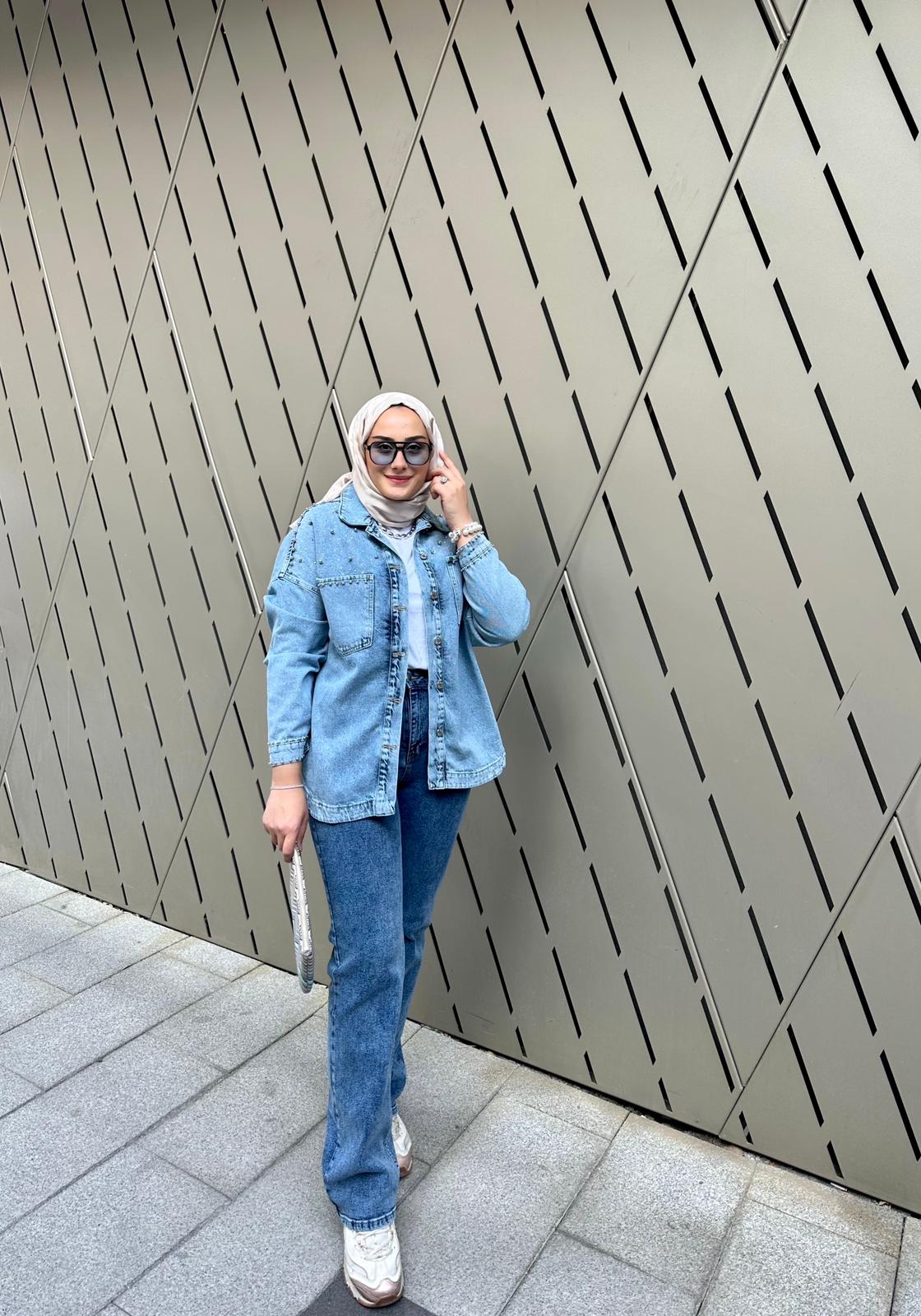 Zımbalı Taş Detaylı Kot Ceket