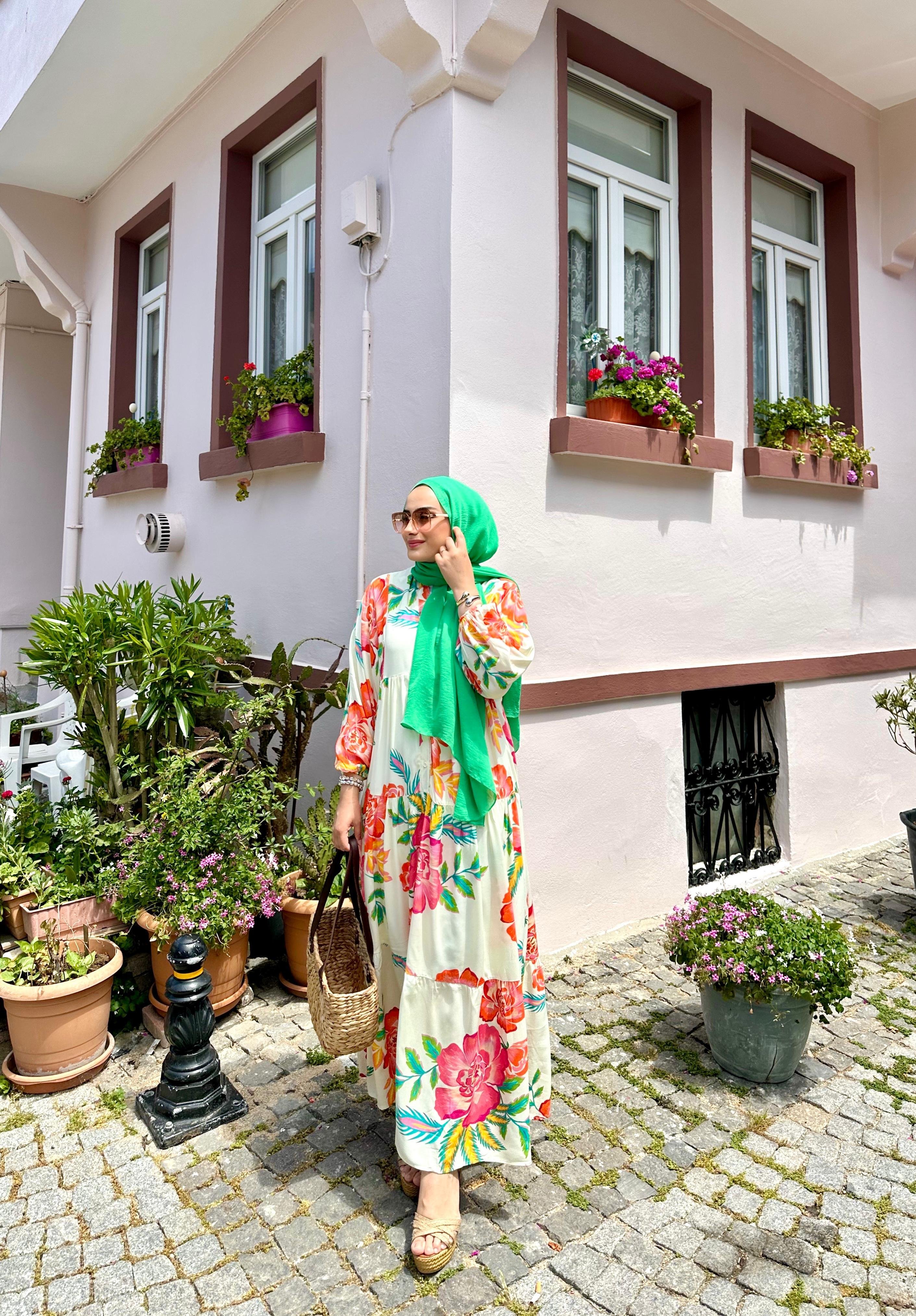 Lesli Ekru Elbise