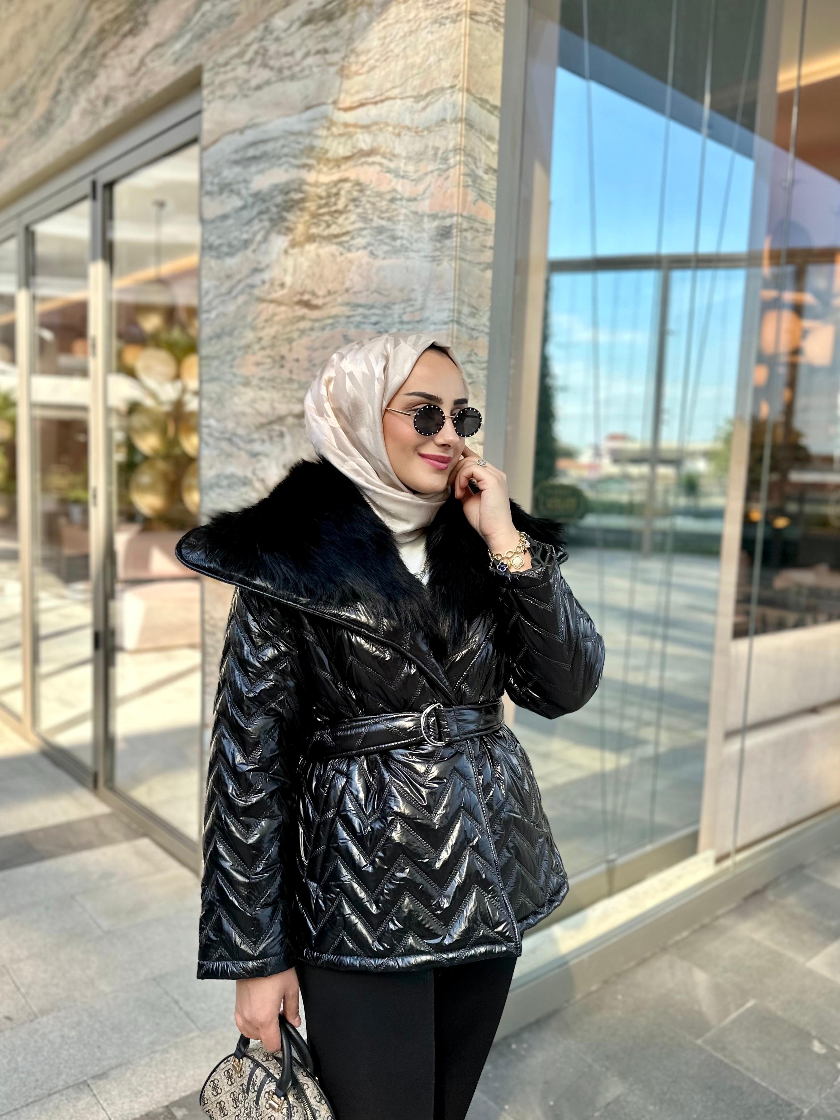 Kürk Yaka Rugan Mont