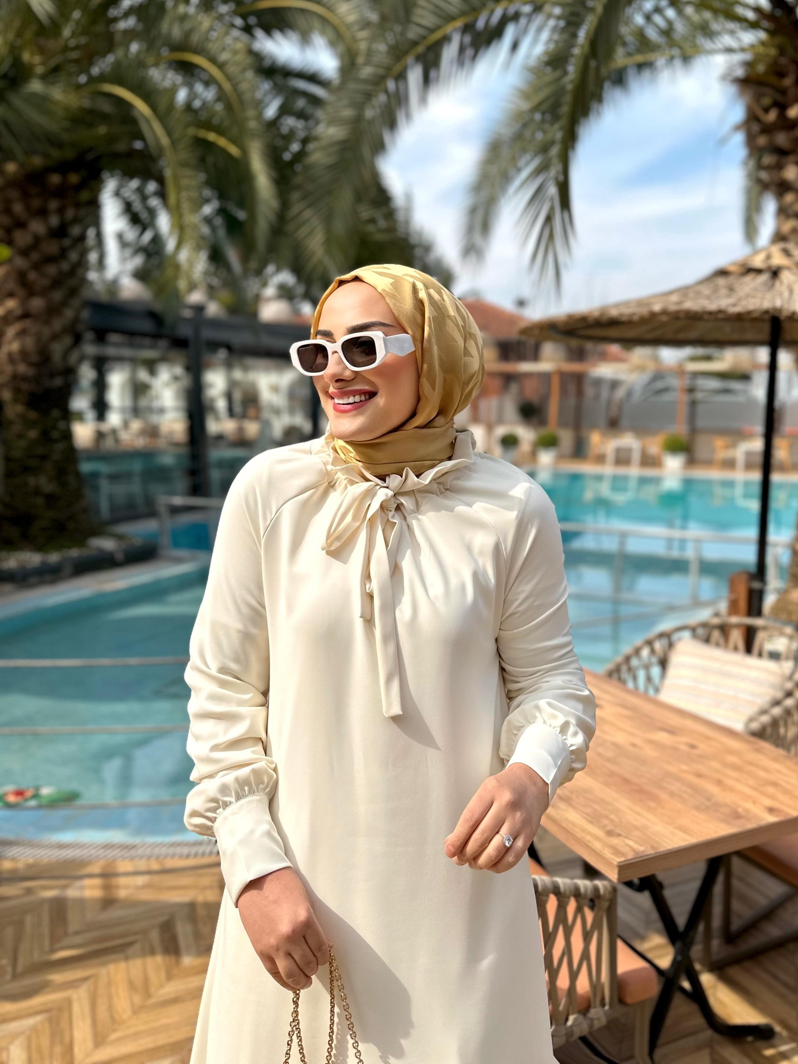 Talia Ekru Elbise