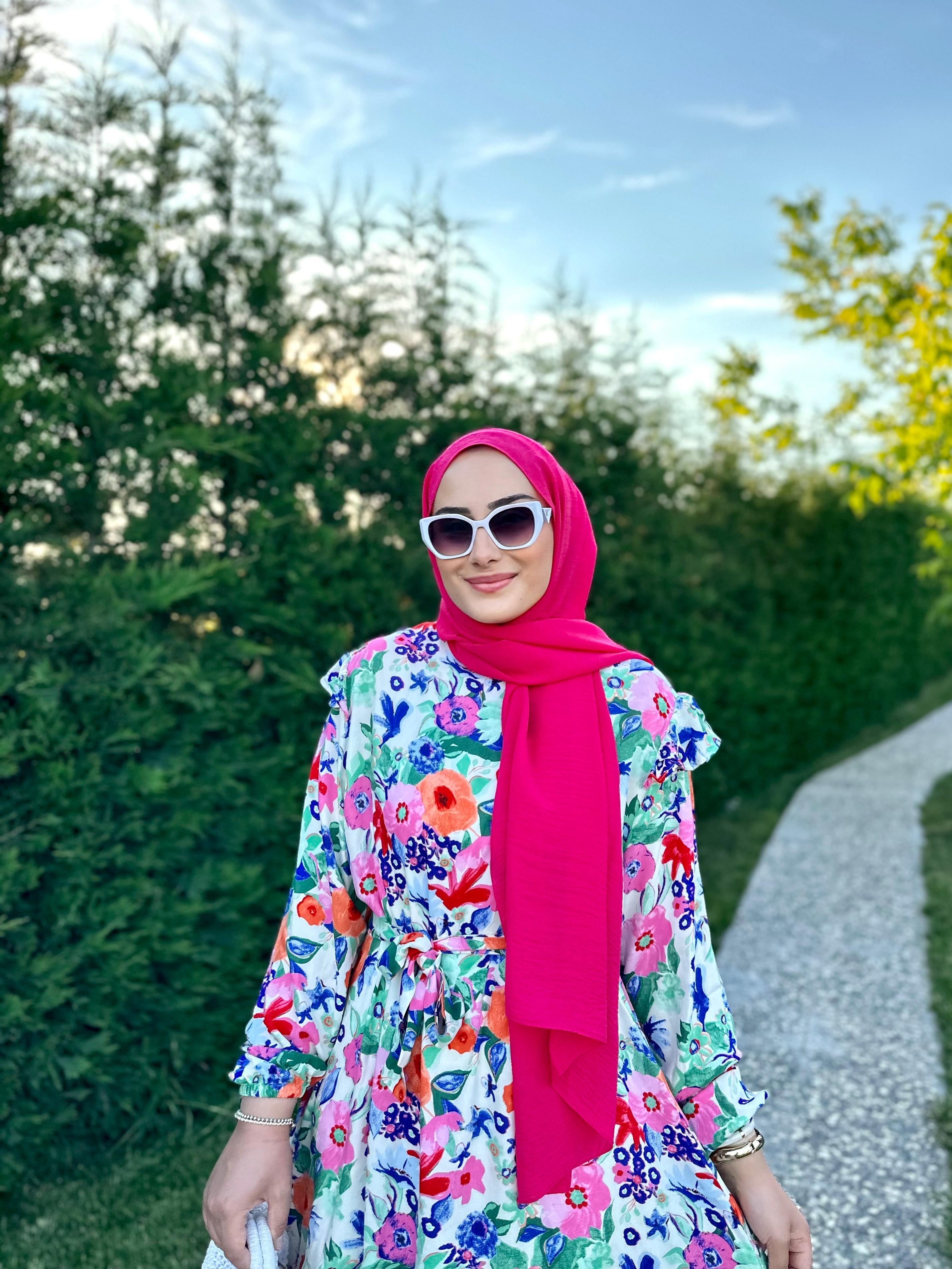 Nesli Elbise