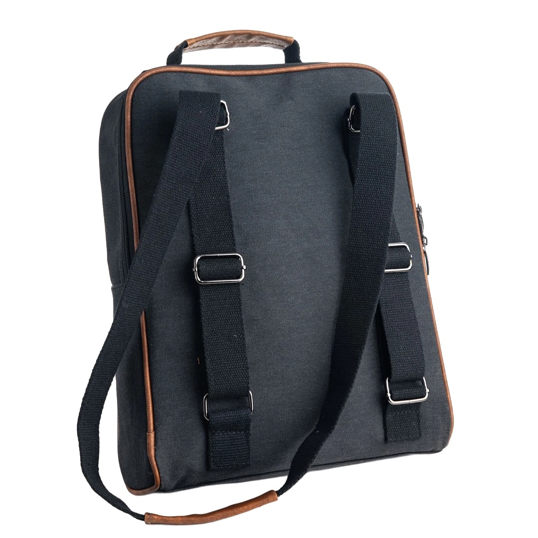 Siyah Kutup Ayısı Desenli Laptop & Sırt Çantası