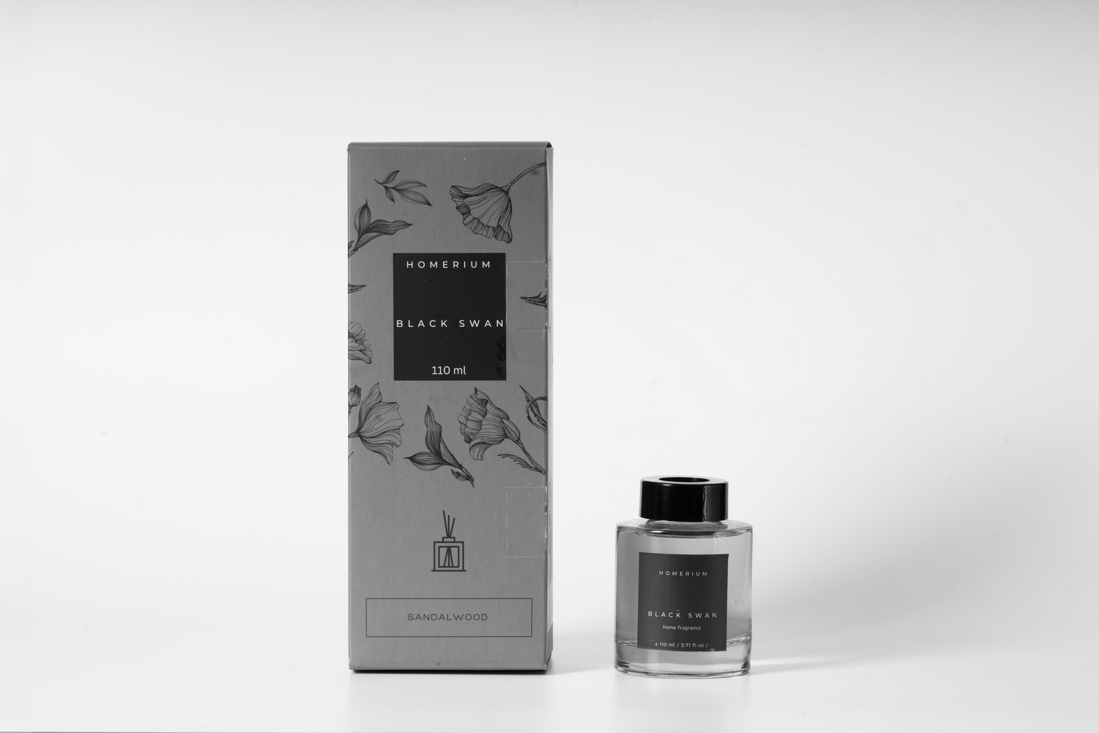 عصا غرفة العطر البجعة السوداء 110 مل
