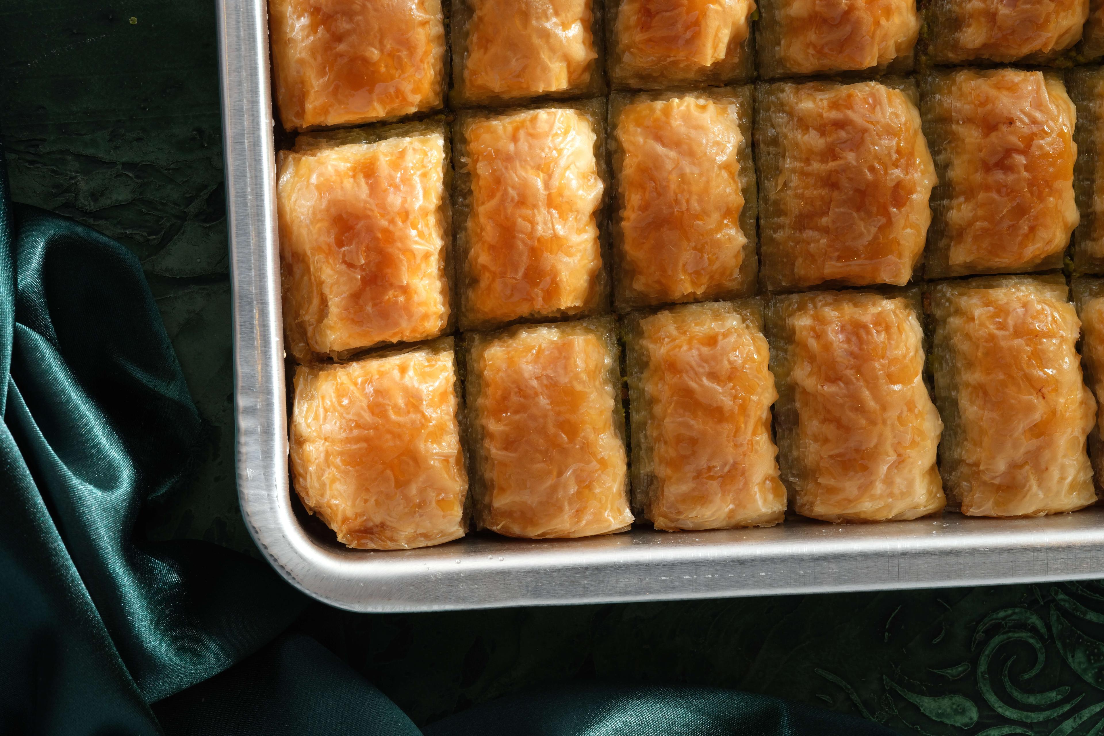 Fıstıklı Baklava Tepside