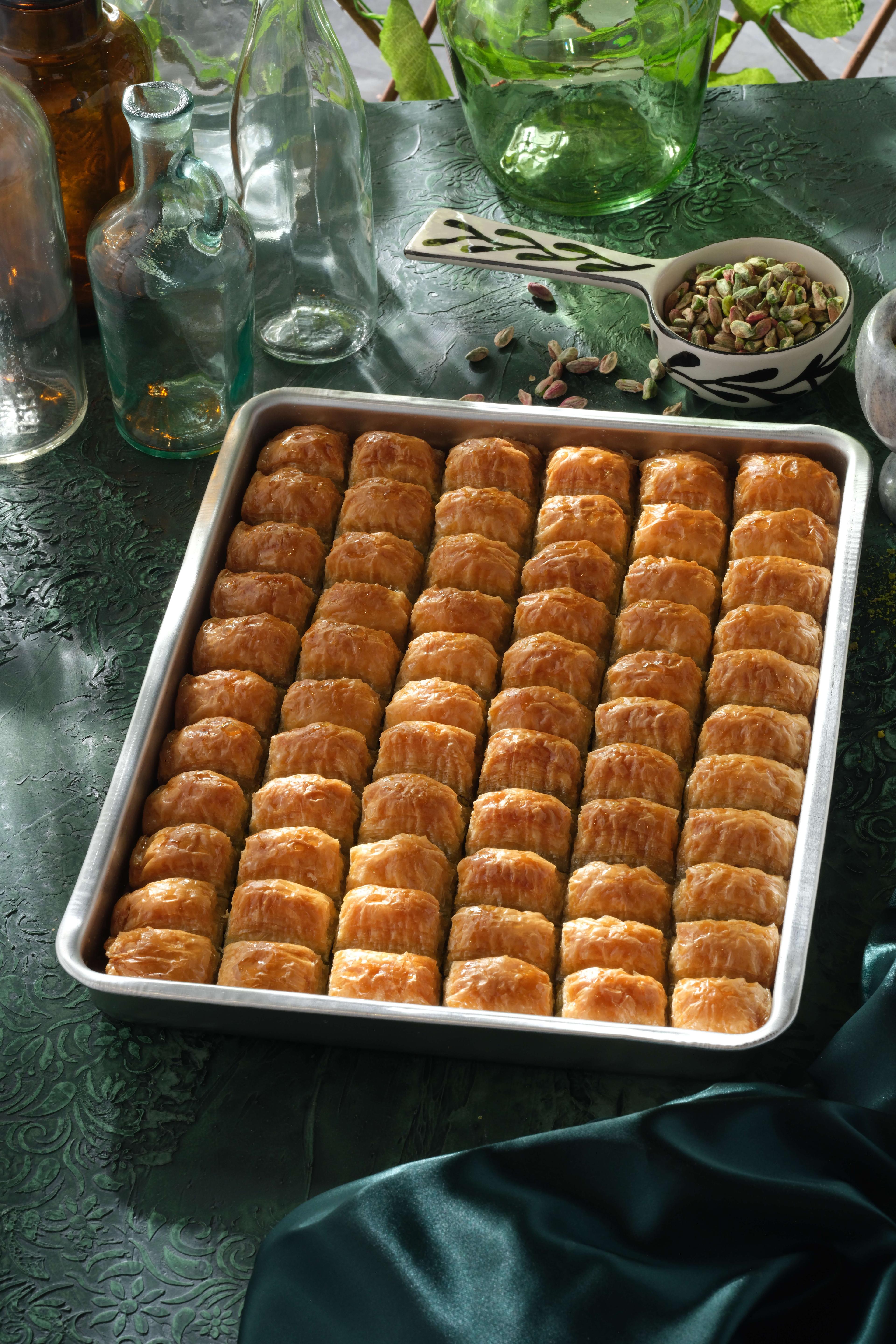 Fıstıklı Baklava Tepside