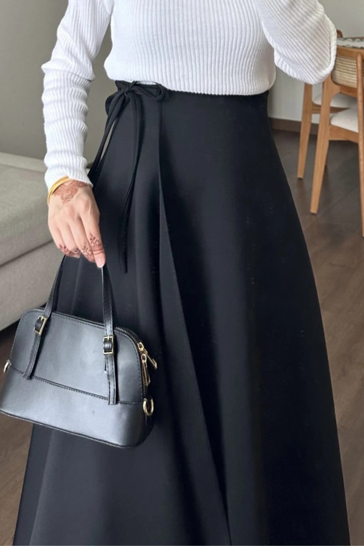 Kruvaze Bağlamalı Scuba Etek - siyah