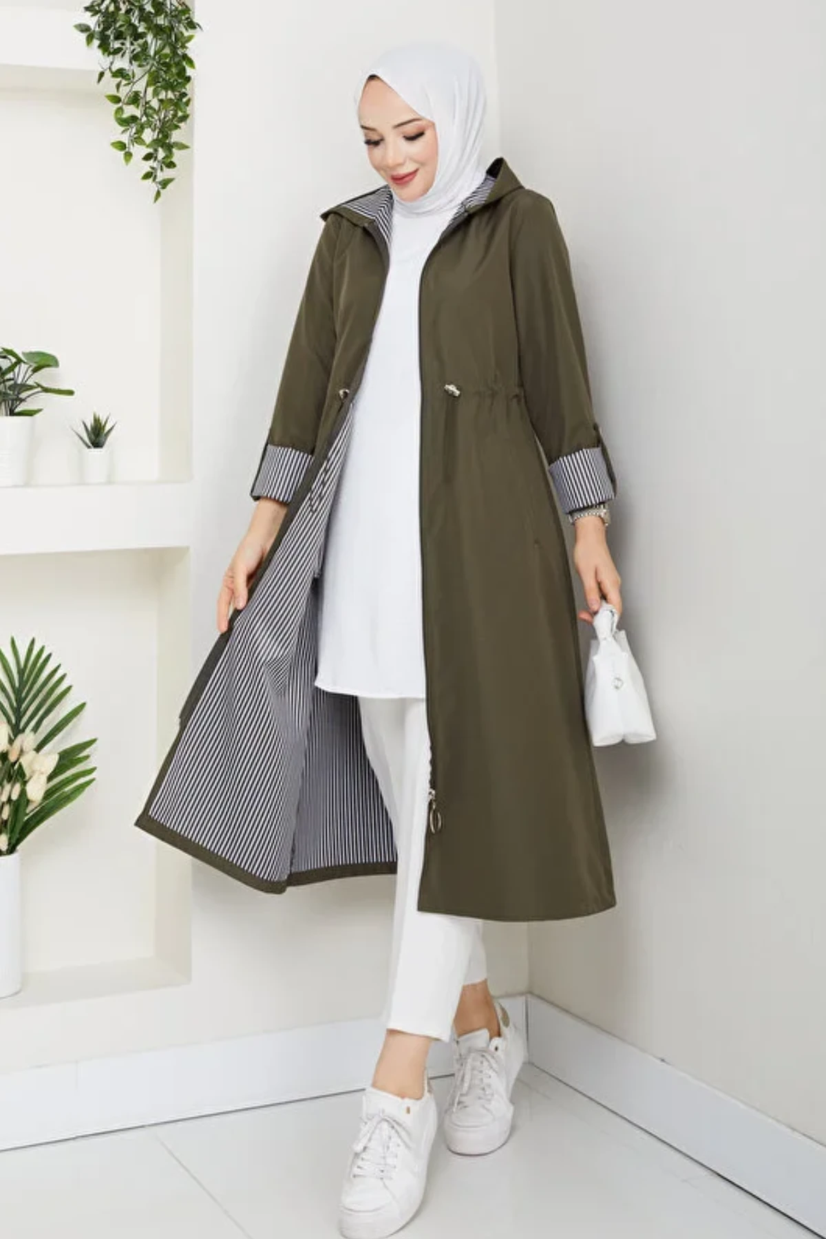 Bondit Kumaş Büyük Beden Trençkot - Su geçirmez Şık Trençkot