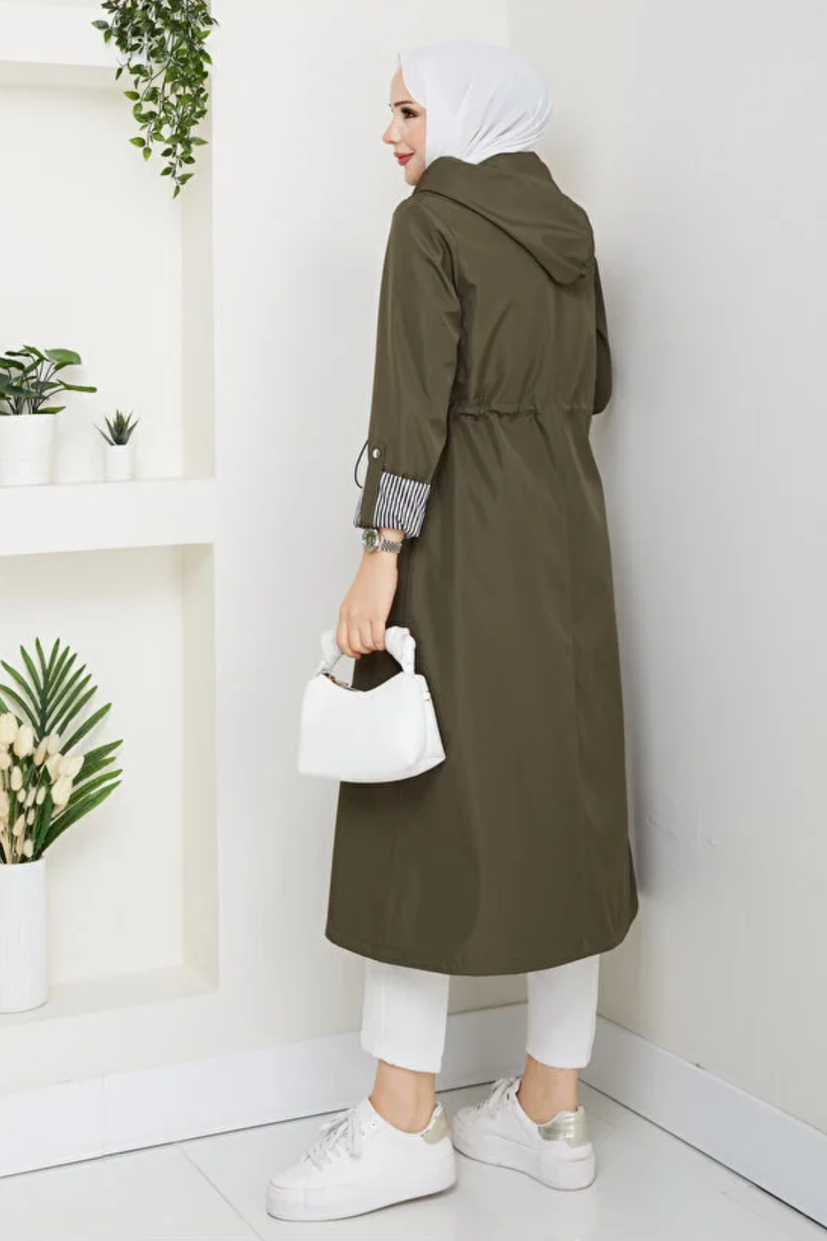 Bondit Kumaş Büyük Beden Trençkot - Su geçirmez Şık Trençkot