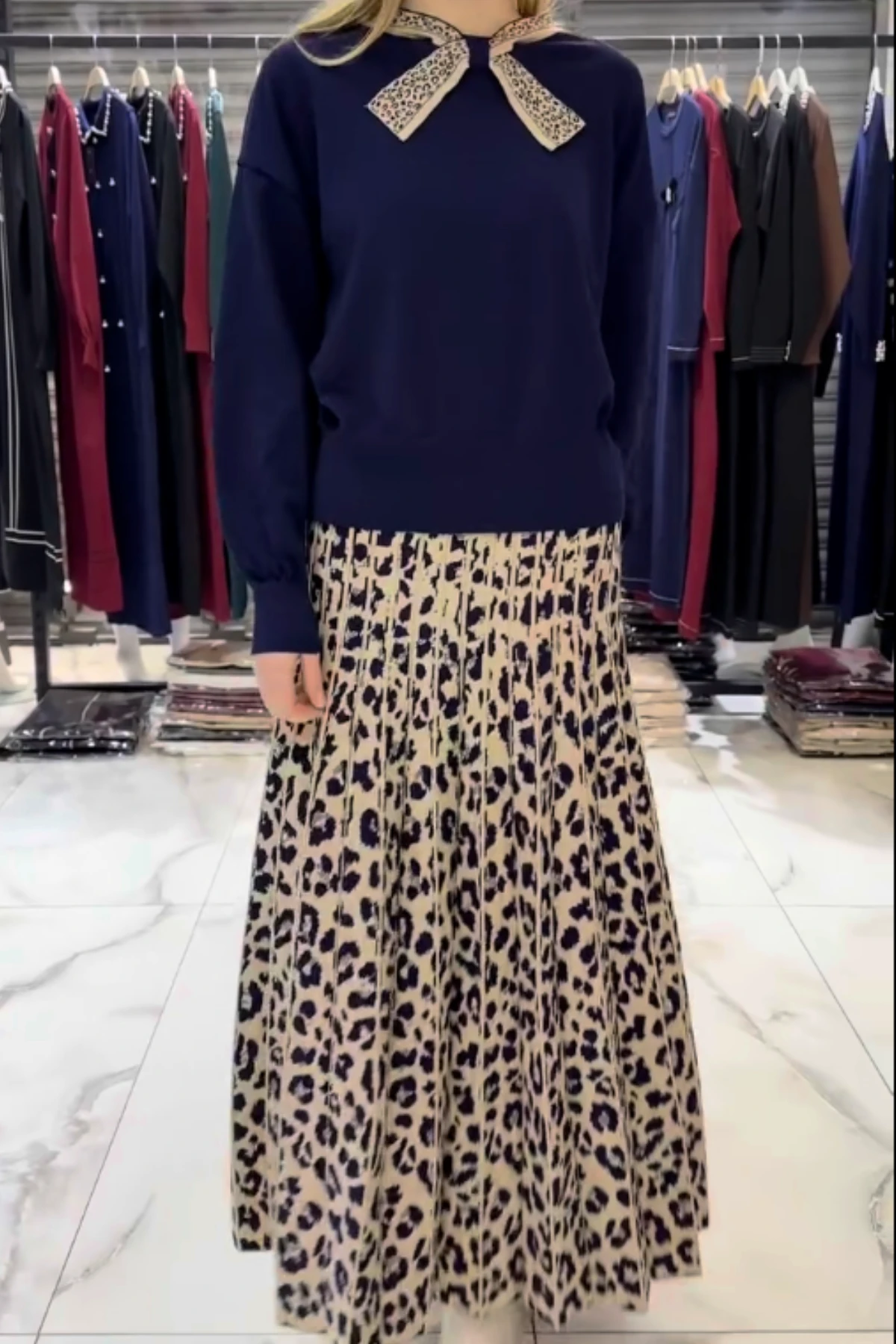 Triko Etek Takım - Leopar Tasarım Plise Etek Takım - lacivert