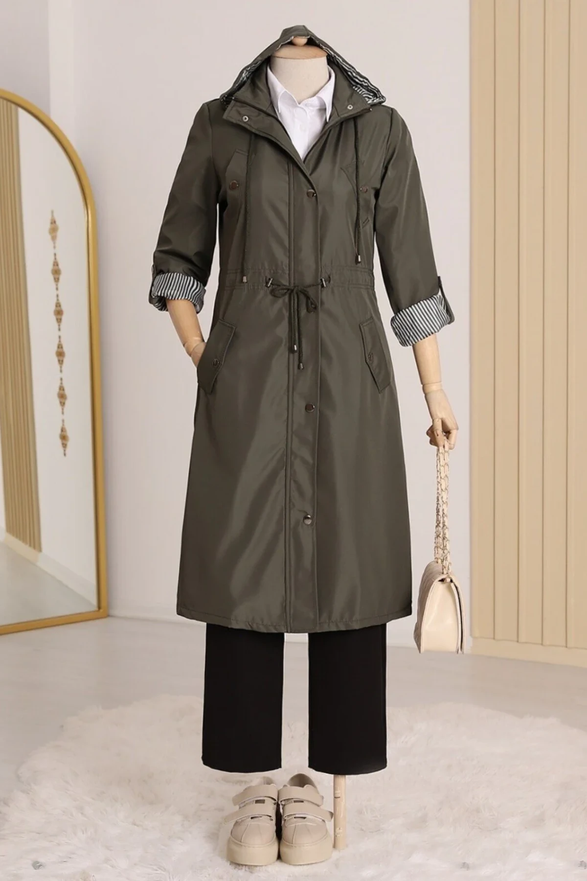 Bondit Kumaş Büyük Beden Trençkot - Su geçirmez Şık Trençkot