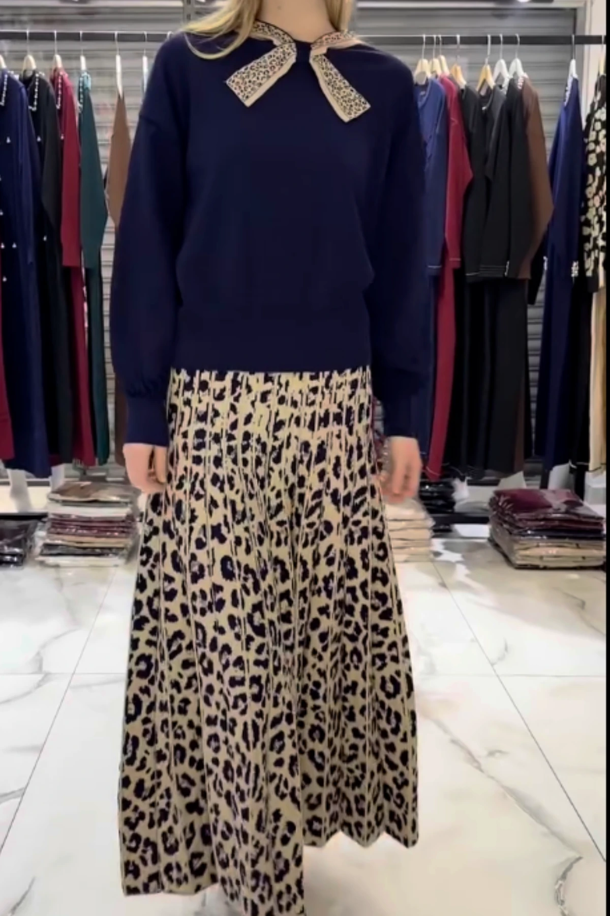 Triko Etek Takım - Leopar Tasarım Plise Etek Takım - lacivert