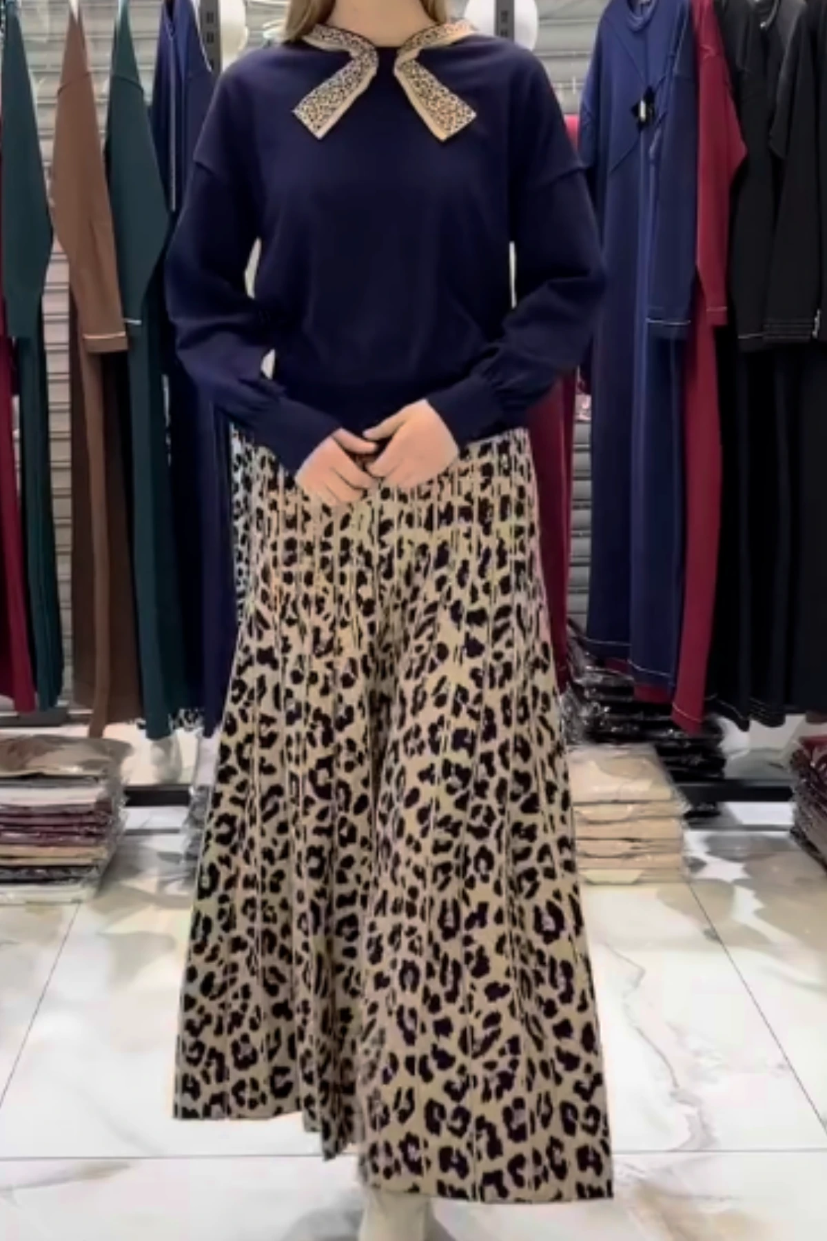 Triko Etek Takım - Leopar Tasarım Plise Etek Takım - lacivert