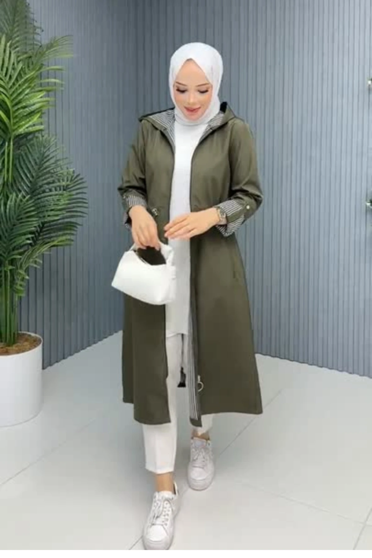 Bondit Kumaş Büyük Beden Trençkot - Su geçirmez Şık Trençkot