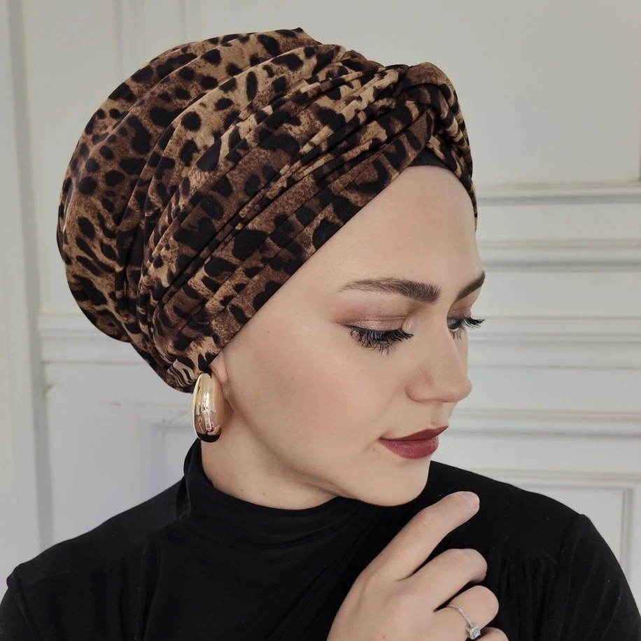 Leopar düğüm dolgulu hazır bone