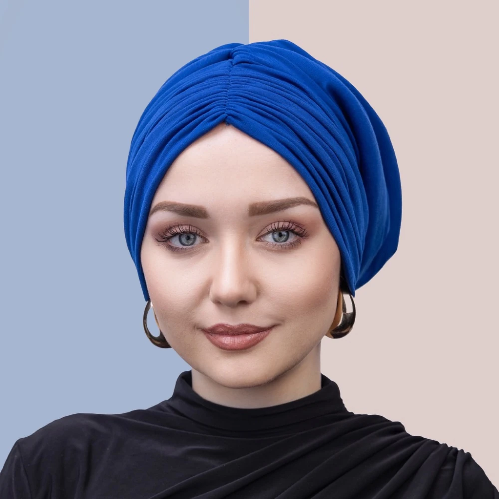 Mavi drapeli dolgulu bone