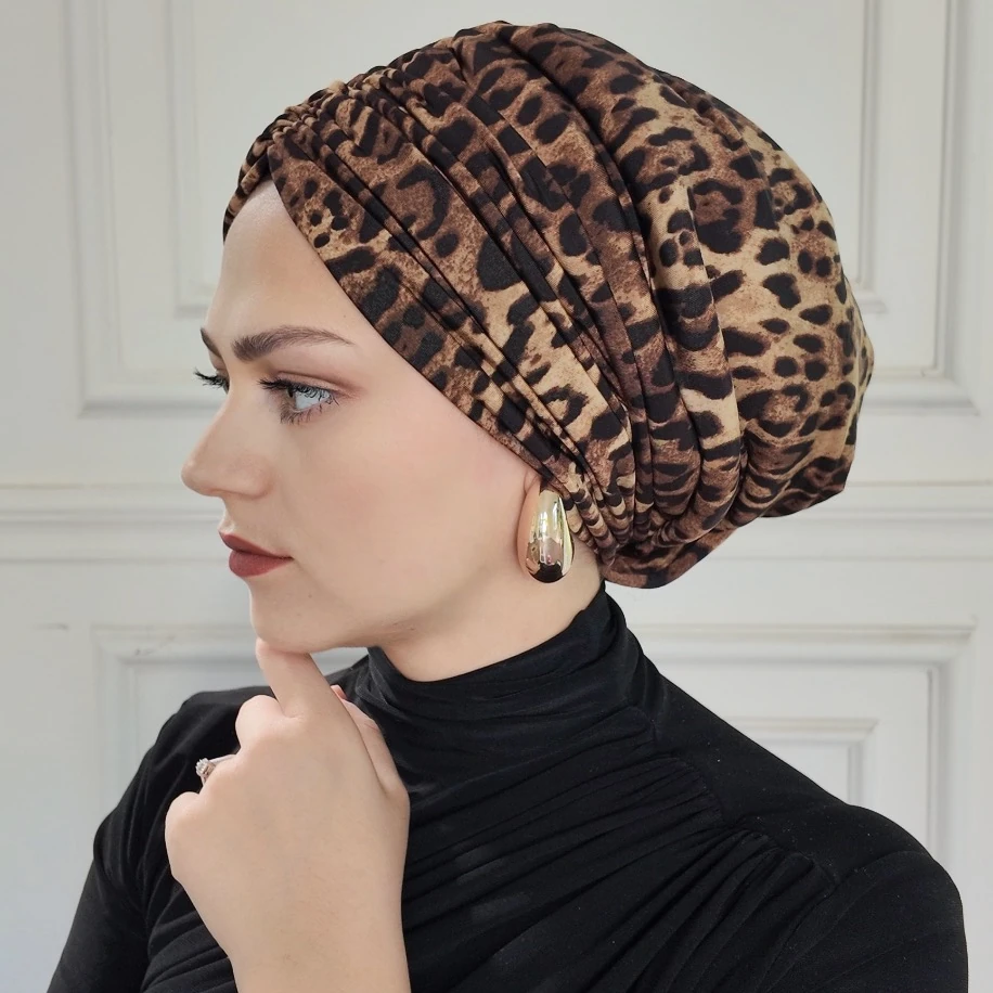 Leopar drapeli dolgulu hazır bone