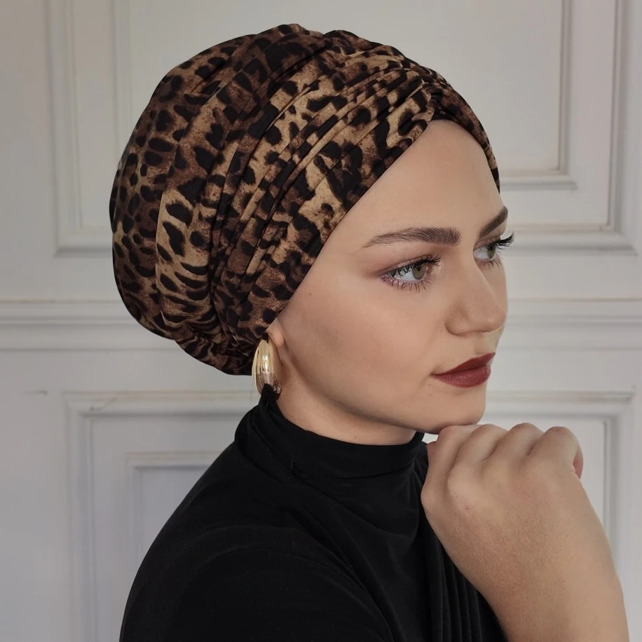 Leopar drapeli dolgulu hazır bone