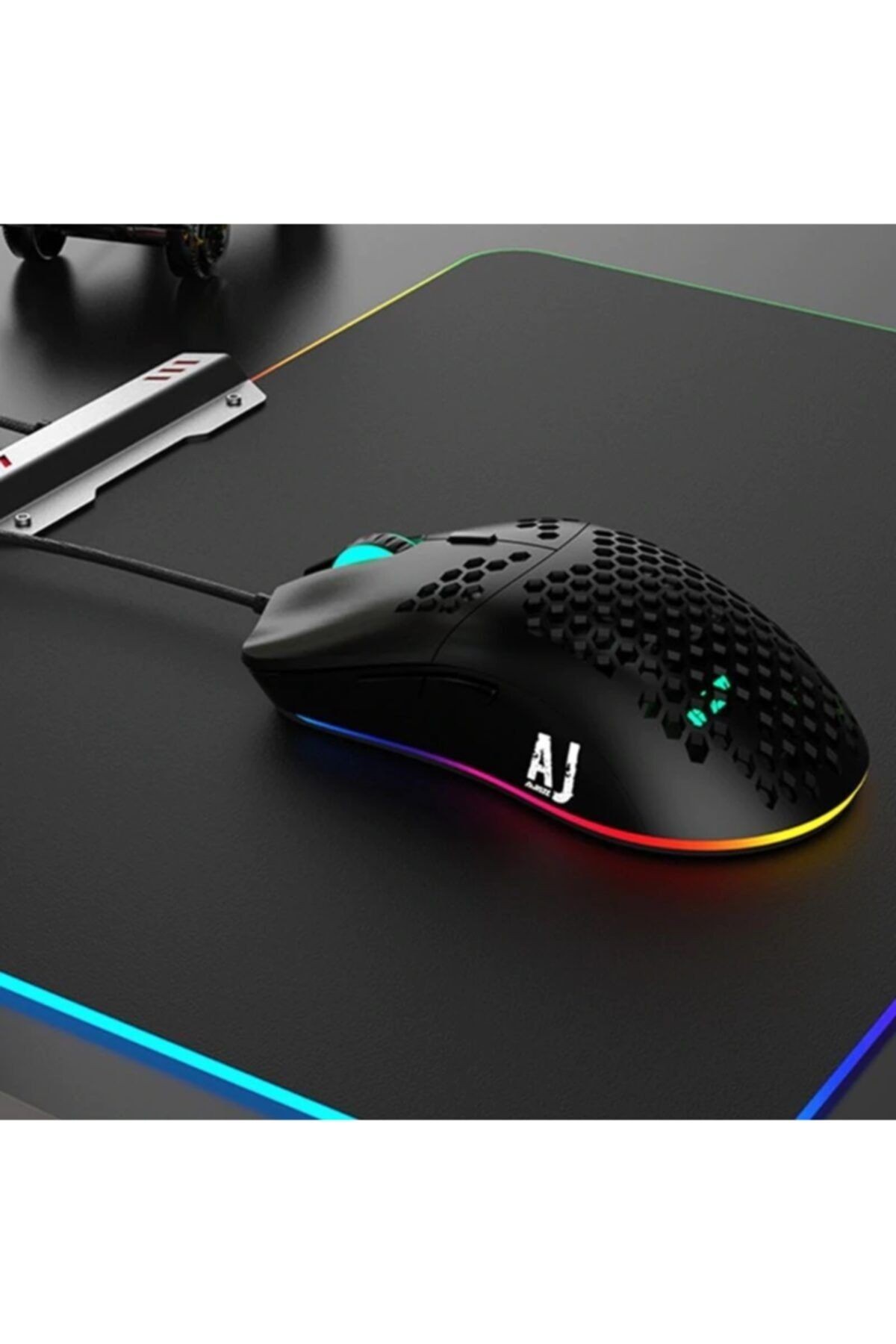 Aj390r Kablolu Işıklı Rgb Ultra Hafif 10.000 Dpı Oyuncu Mouse Siyah