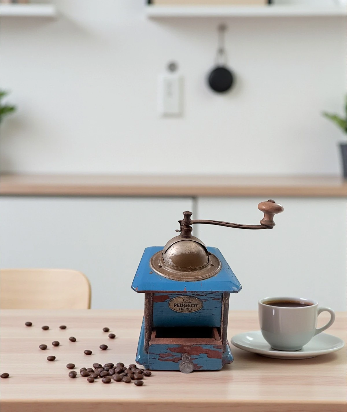 Antika  Peugeot Frères Mavi Kahve Değirmeni – Fransa (1950–1965)
