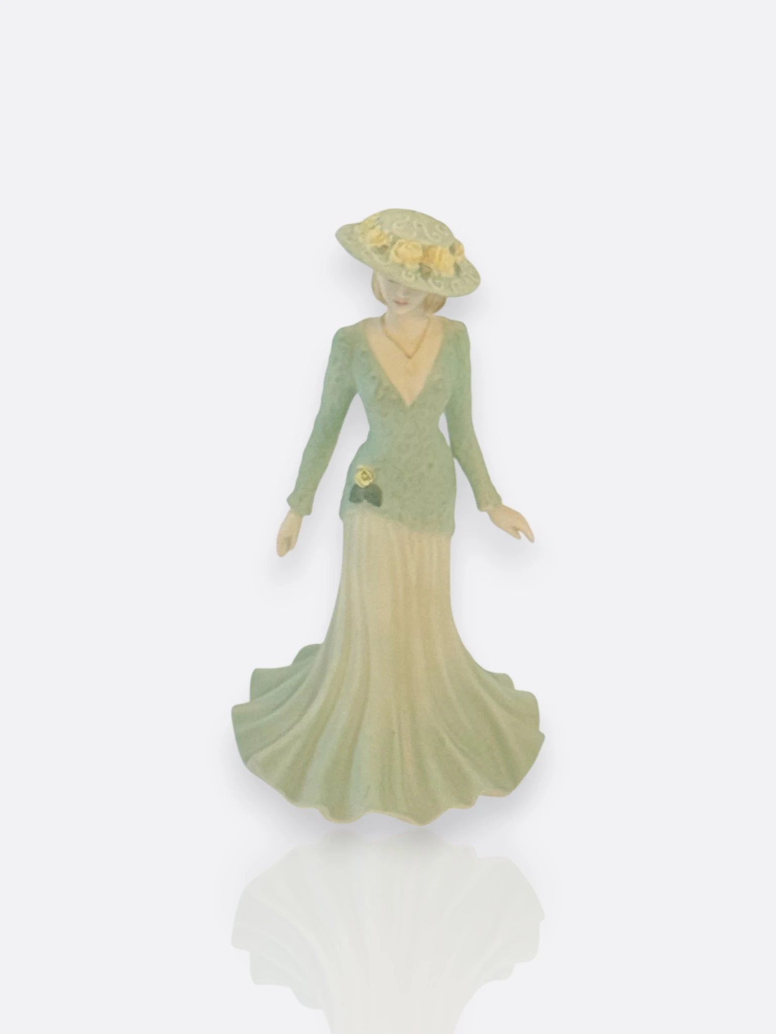 Coalport “Beau Monde – Cassandra” Porselen Figür (Jenny Oliver, 1998)