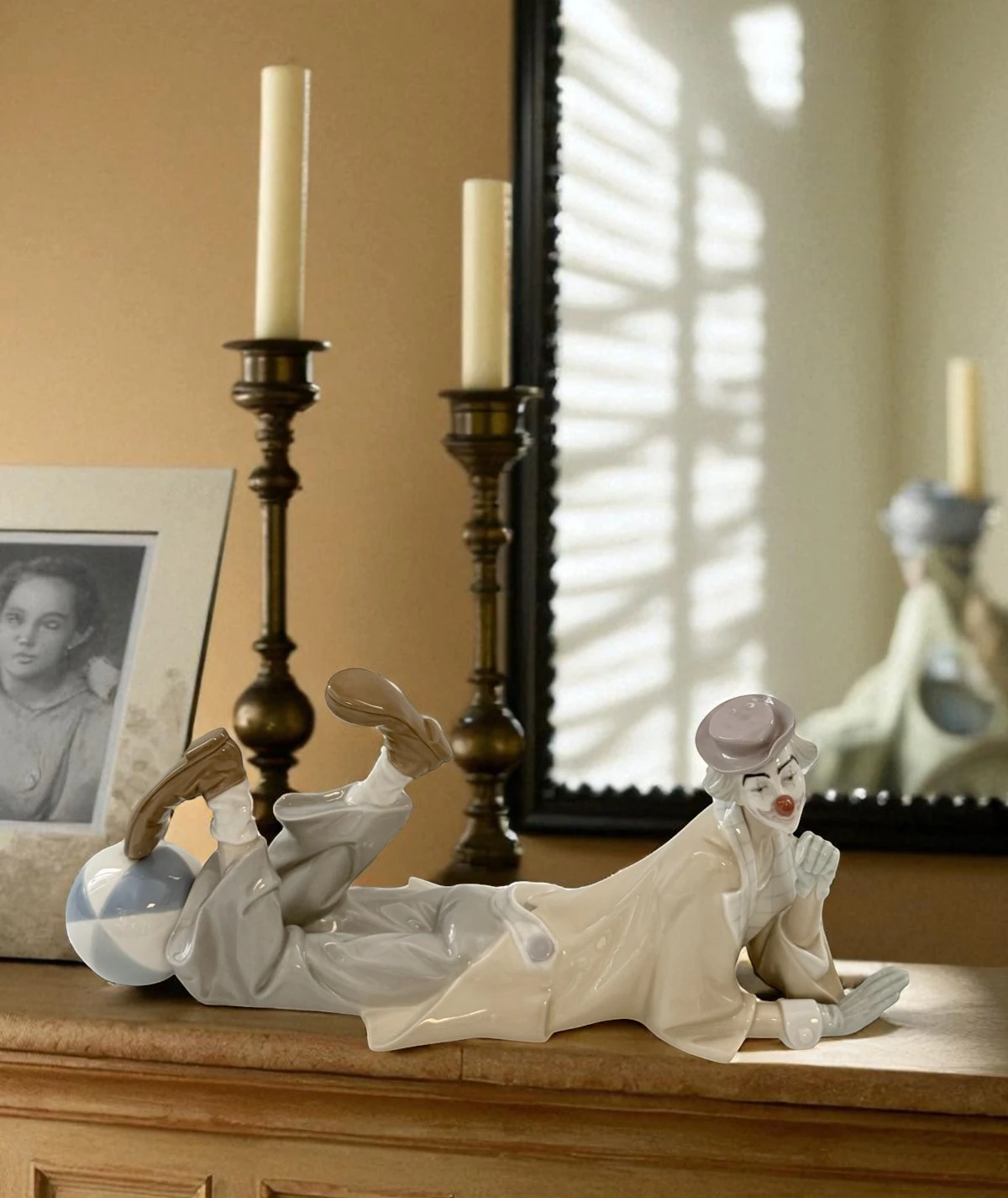 Lladró –  Porselen Figür “Thinking Clown” (Spain, 1980s)