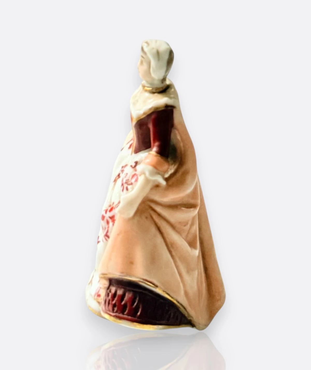 Meissen Minyatür Kadın Figürü (1900–1930)