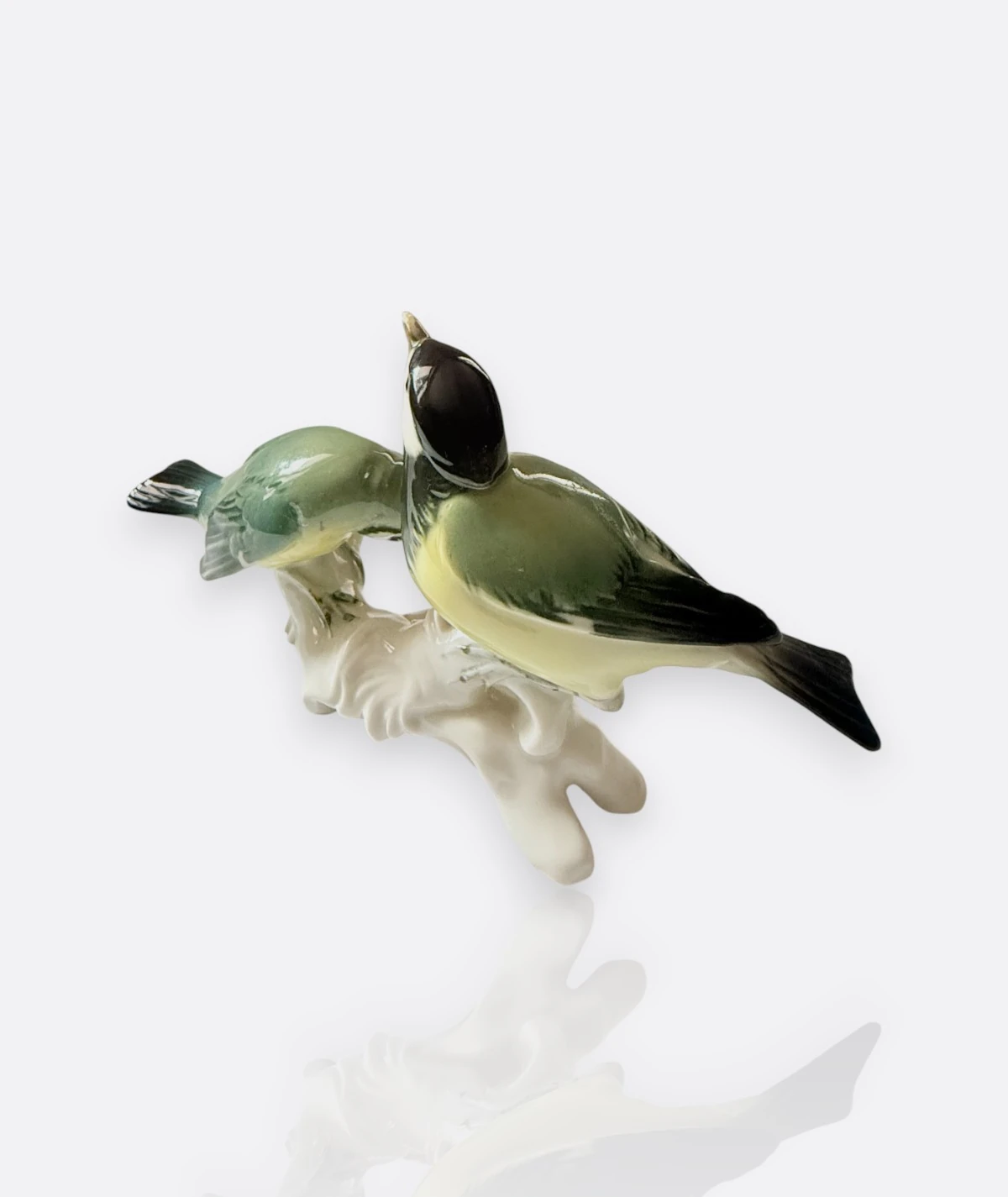 Volkstedt Thuringia Almanya – İki Kuşlu Porselen Figür, El Boyama (1950’ler)