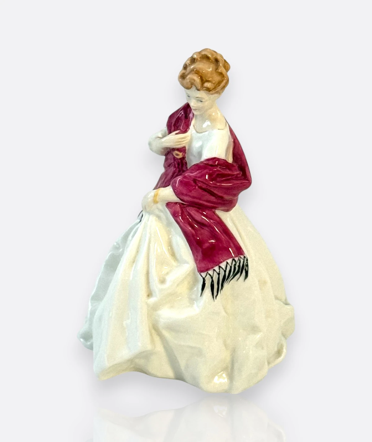 Royal Worcester – Porselen Figür  “First Dance” (F.G. Doughty, No. 3629)