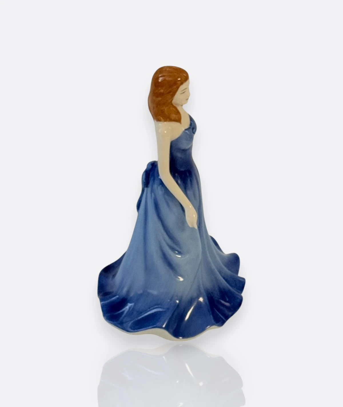 Royal Doulton –  Porselen Figür“September (Sapphire)” – The Gemstones Collection (2006)