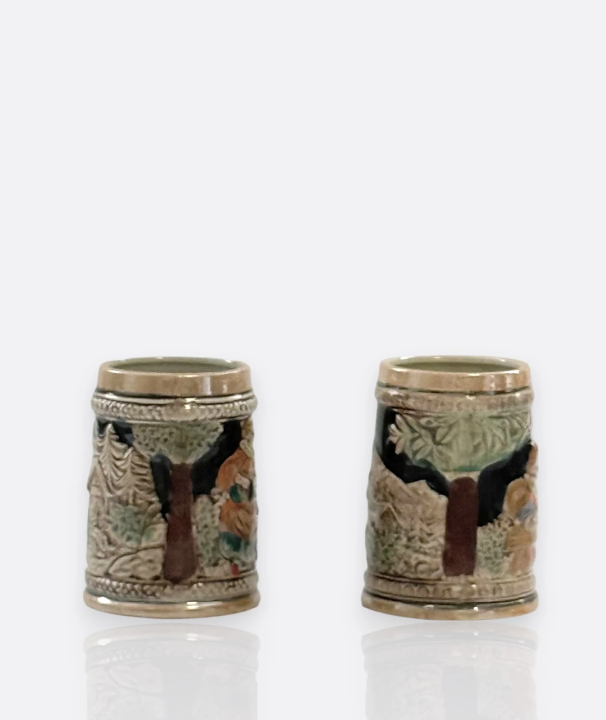 Alman Tarzı Seramik Bira Kupası Çifti (1950’ler)