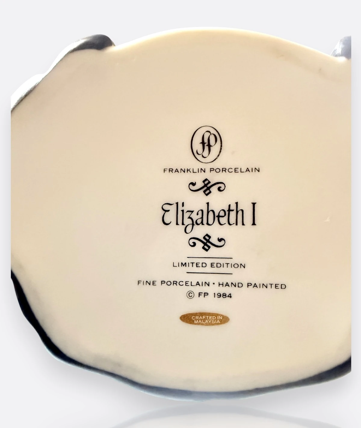 Franklin Porcelain – “Elizabeth I” Limited Edition (1984) – El Boyaması İnce Porselen Figürin