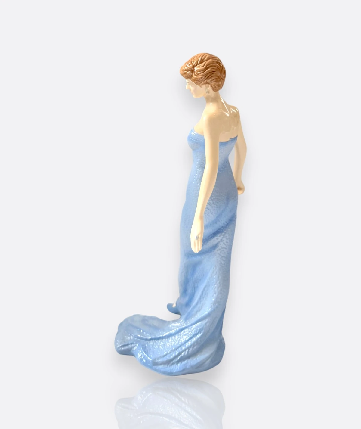 Royal Doulton “Diana, Princess of Wales” Porselen Figür – 2001, İngiltere