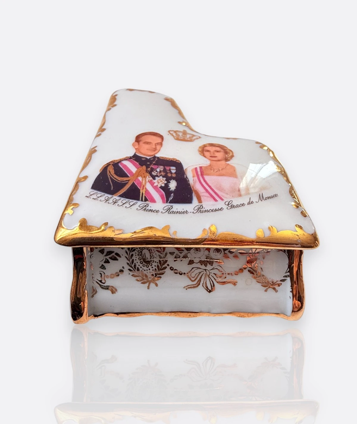 Limoges France Porcelaine d’Art RP Monte Carlo – Prens Rainier ve Prenses Grace Porselen Piyano Kutu