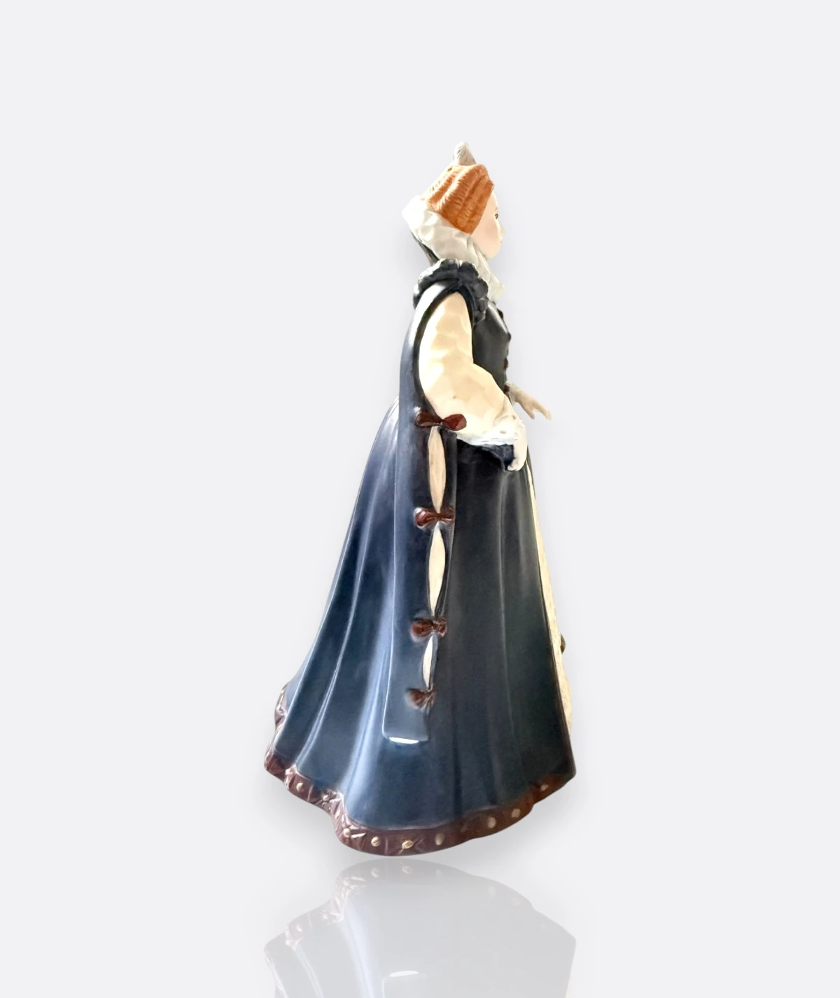 Franklin Porcelain – “Elizabeth I” Limited Edition (1984) – El Boyaması İnce Porselen Figürin