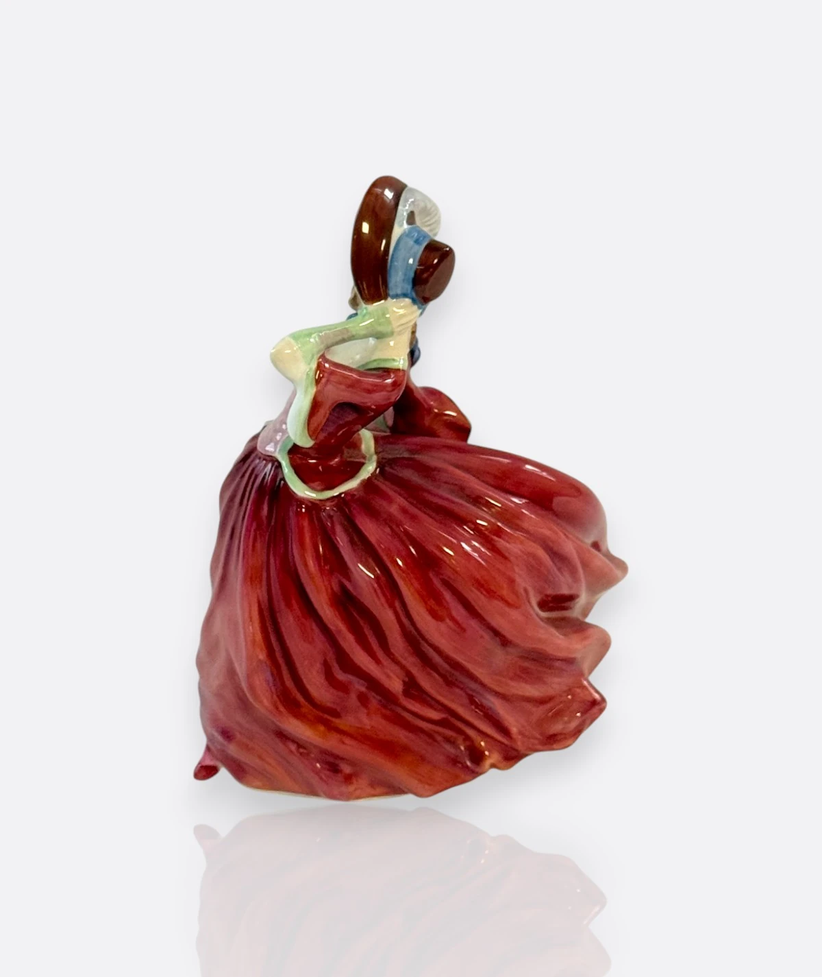 Royal Doulton “Autumn Breezes” Porselen Figür HN 1934 – İngiltere, 1939