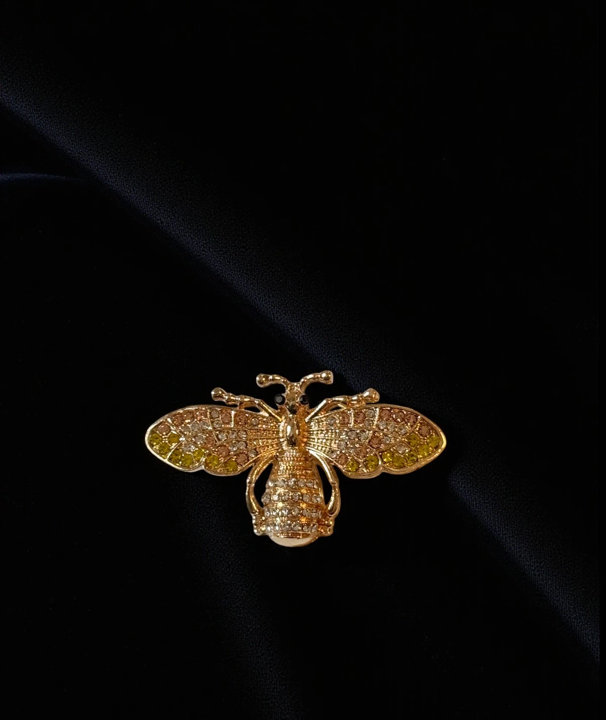 Altın Arı Broş – Taşlı Vintage Takı