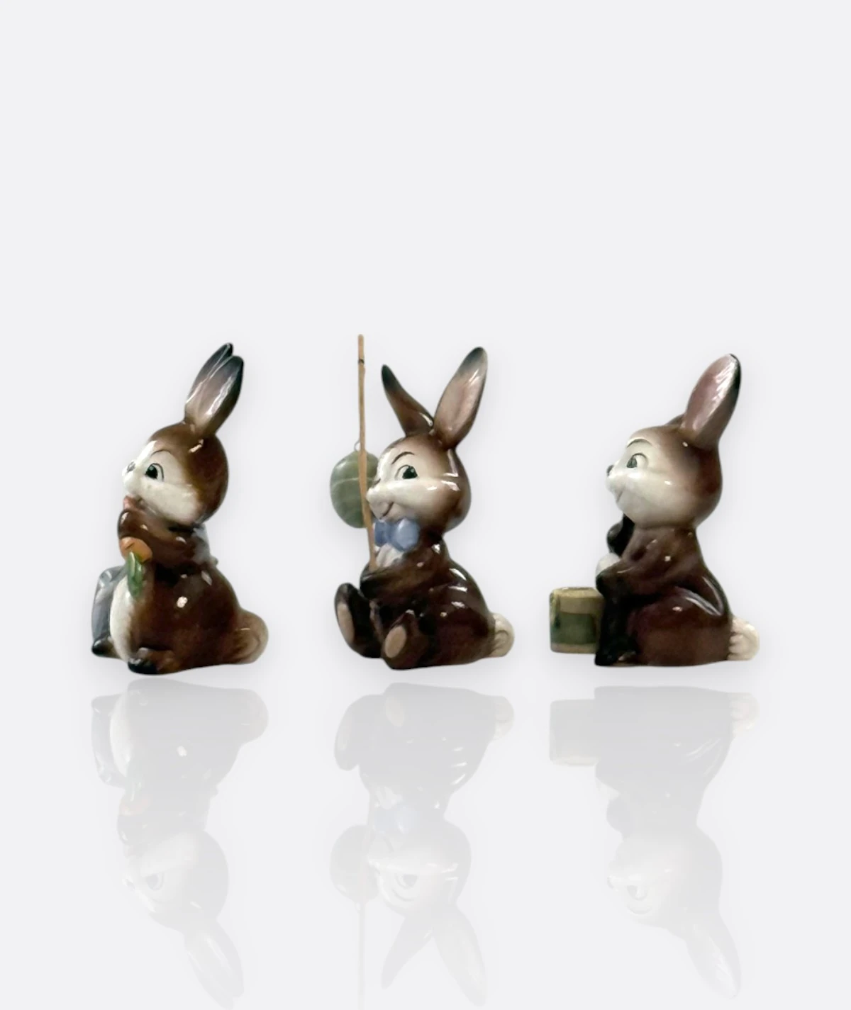 Goebel Porselen 3'lü tavşan figürü Almanya, 20. Yüzyıl Ortası