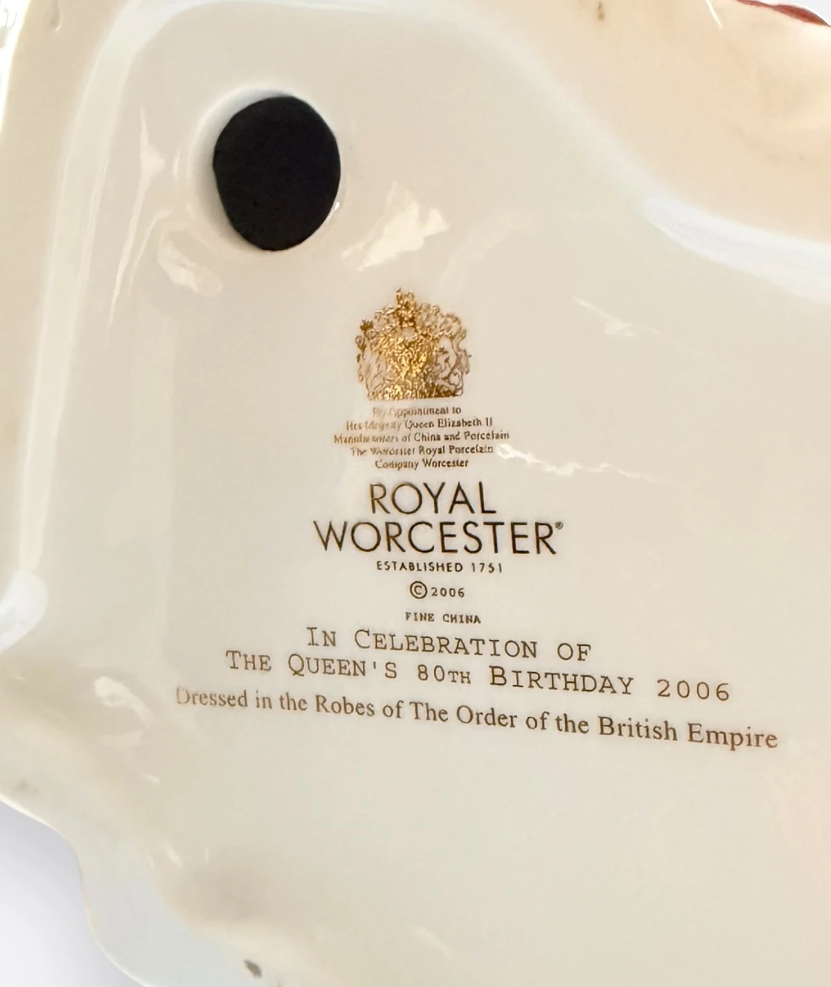 Royal Worcester – Queen Elizabeth II “The Queen’s 80th Birthday” (2006)