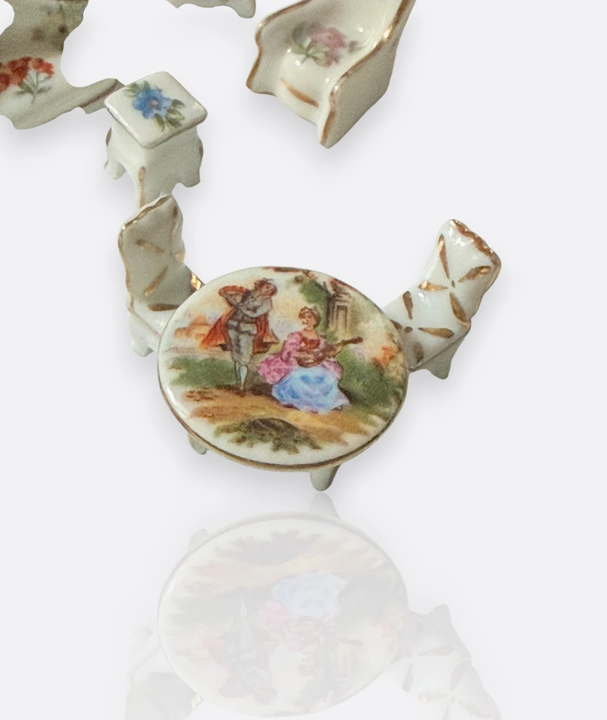 Vintage El Boyaması Porselen Dollhouse Mobilya Seti – Limoges / Capodimonte  (1950–1970)