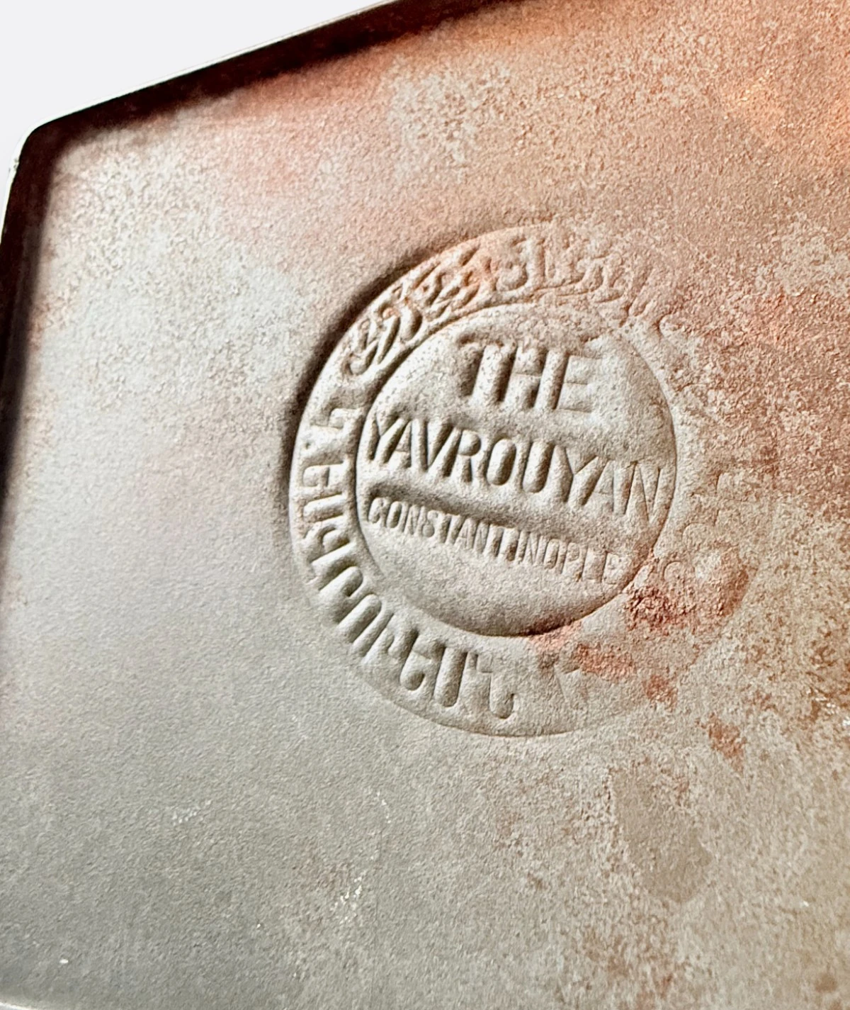 The Yavrouyan – Constantinapole / Osmanlı Dönemi Teneke Kutu (1890–1910)