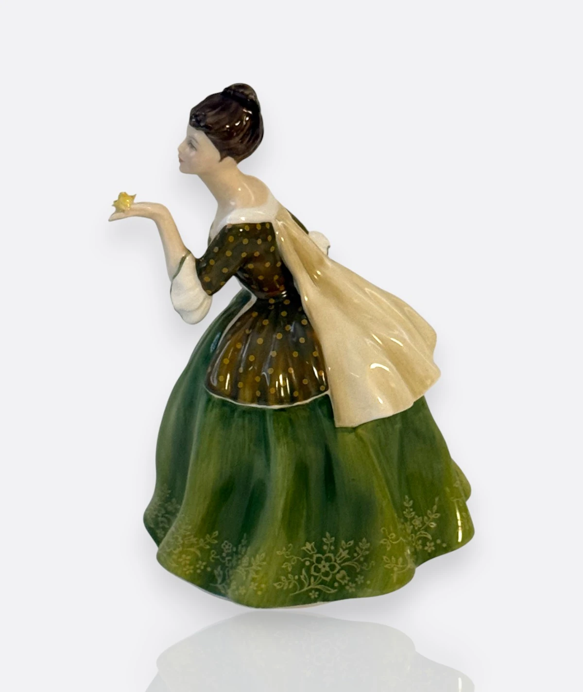 Royal Doulton – “Fleur” Porselen Figür (HN 2368, 1967)