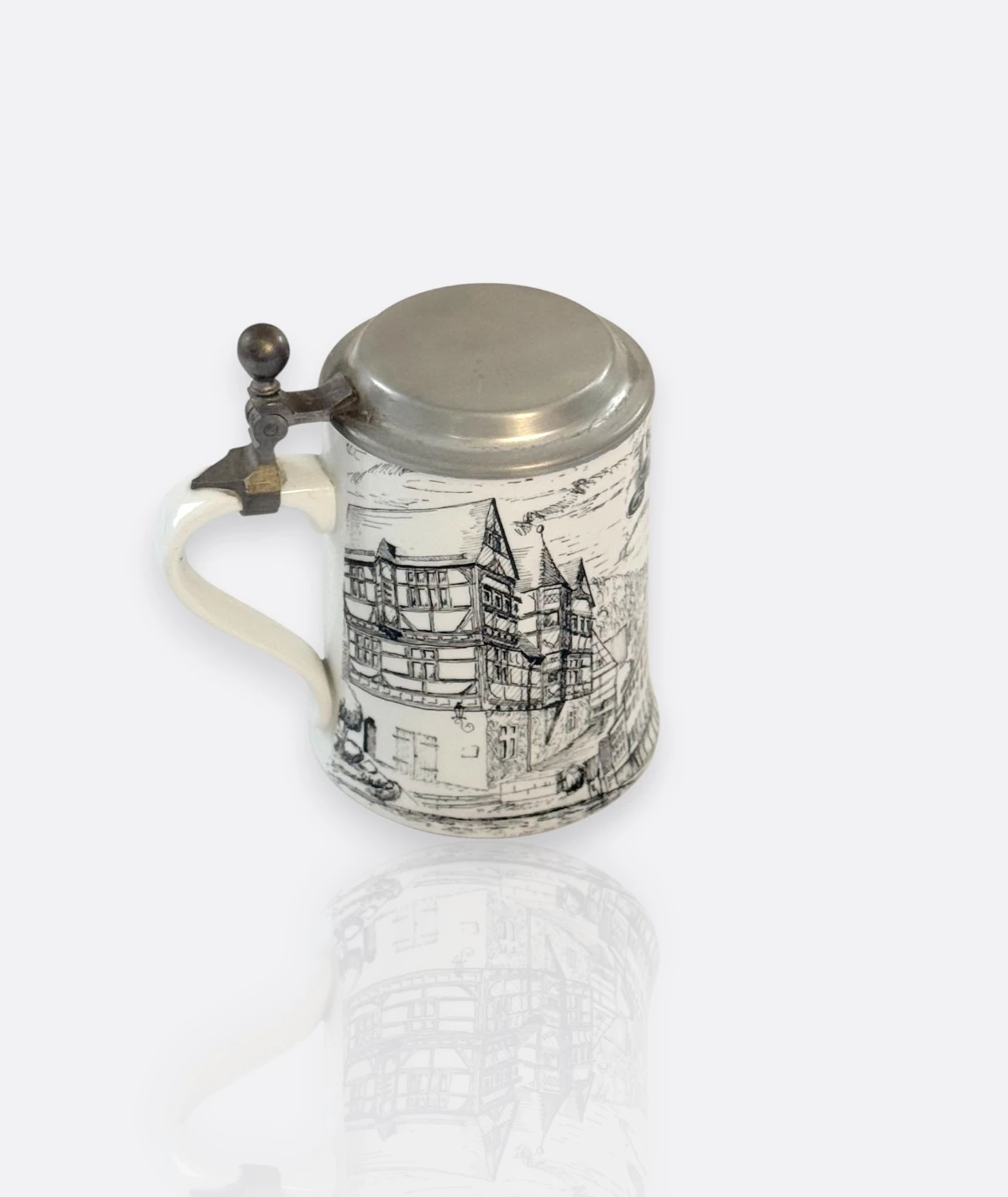 Seltmann Weiden – Dr. E. Merkle Atelier El Yapımı Kapaklı Bira Kupası  Tankart (Almanya)