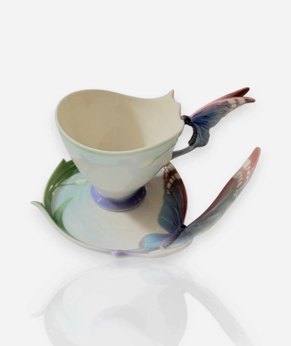 Franz Collection “Butterfly Handle Cup & Saucer” – FZ00056