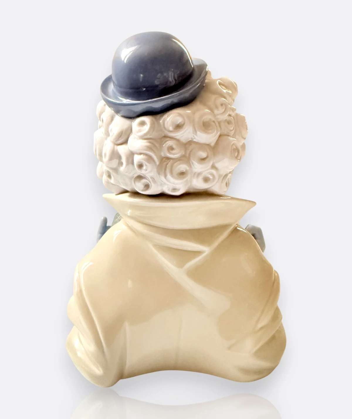 Lladro Spain – “Accordion Clown” (Model 5385) El Yapımı Porselen Figür