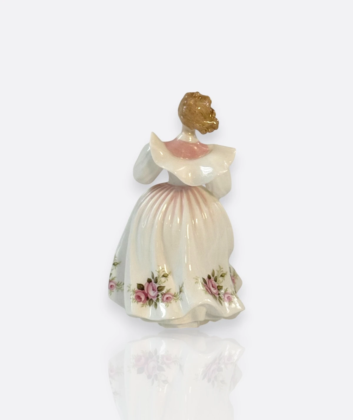 Royal Doulton “Gillian” Porselen Figür HN 3742 – İngiltere, 1988