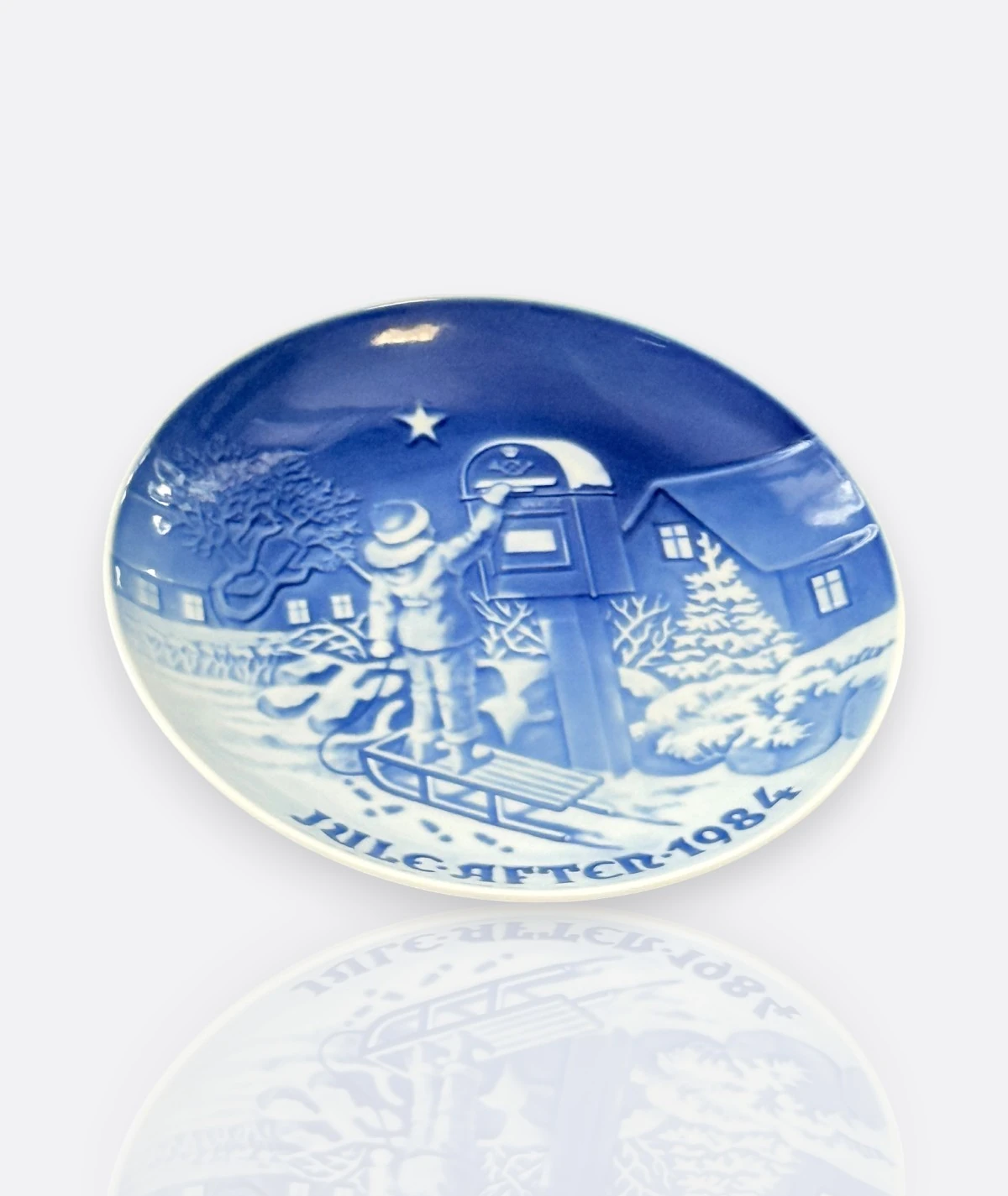 Royal Copenhagen & Bing & Grøndahl – Christmas Plate Koleksiyonu (12 ADET)