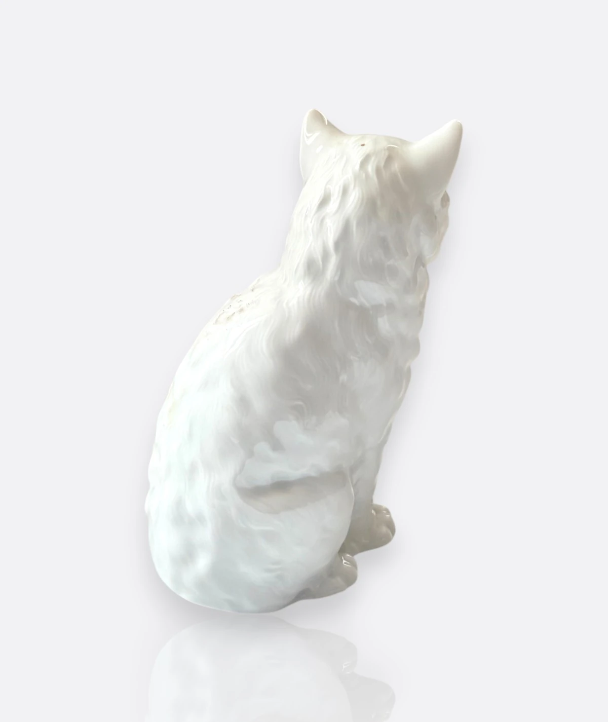 Herend – El Yapımı Porselen Beyaz Kedi Figür (Macaristan, 20. yy)