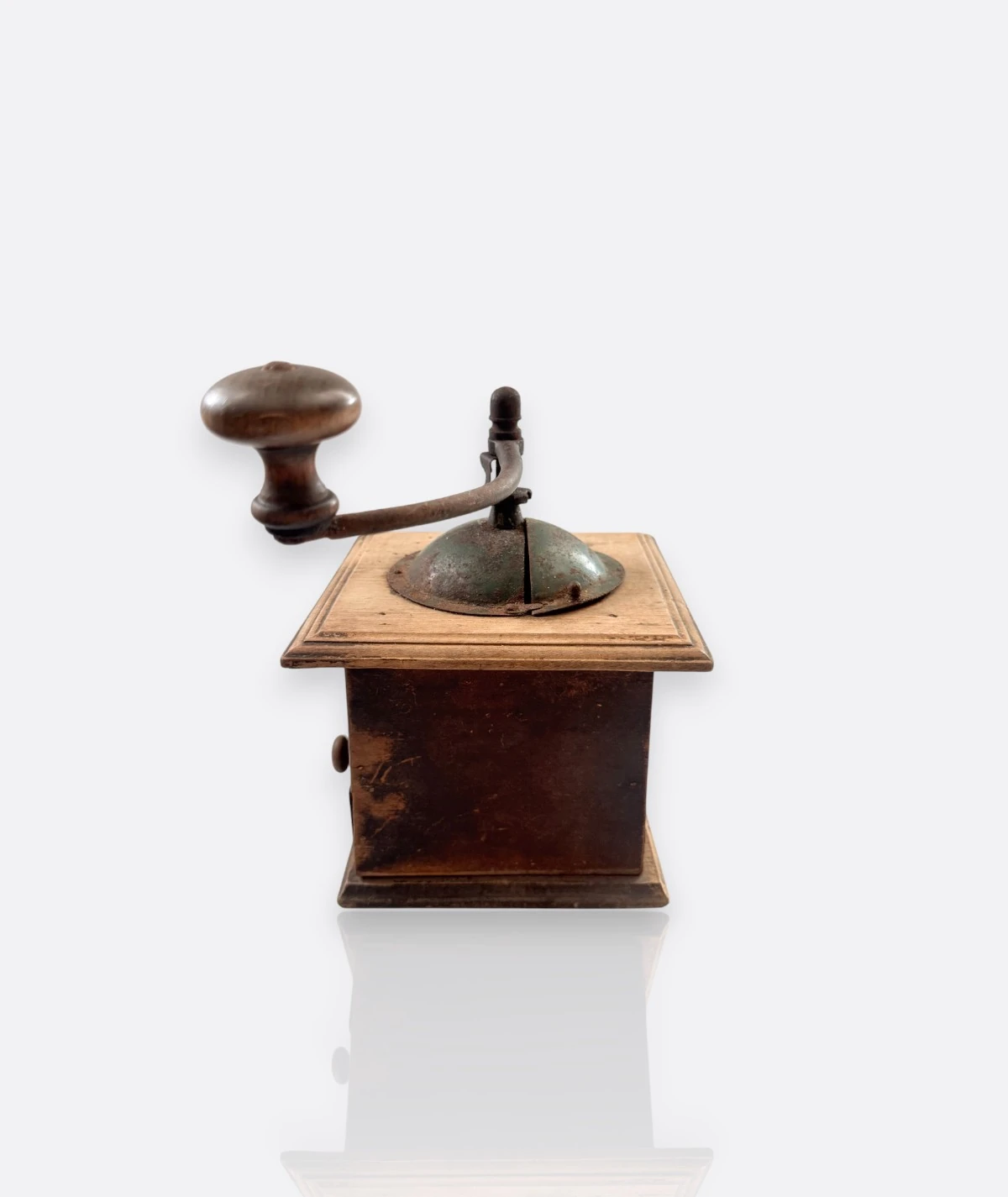 Antika Peugeot & Cie Kahve Değirmeni – Pont-de-Roide, Fransa (1890–1910)