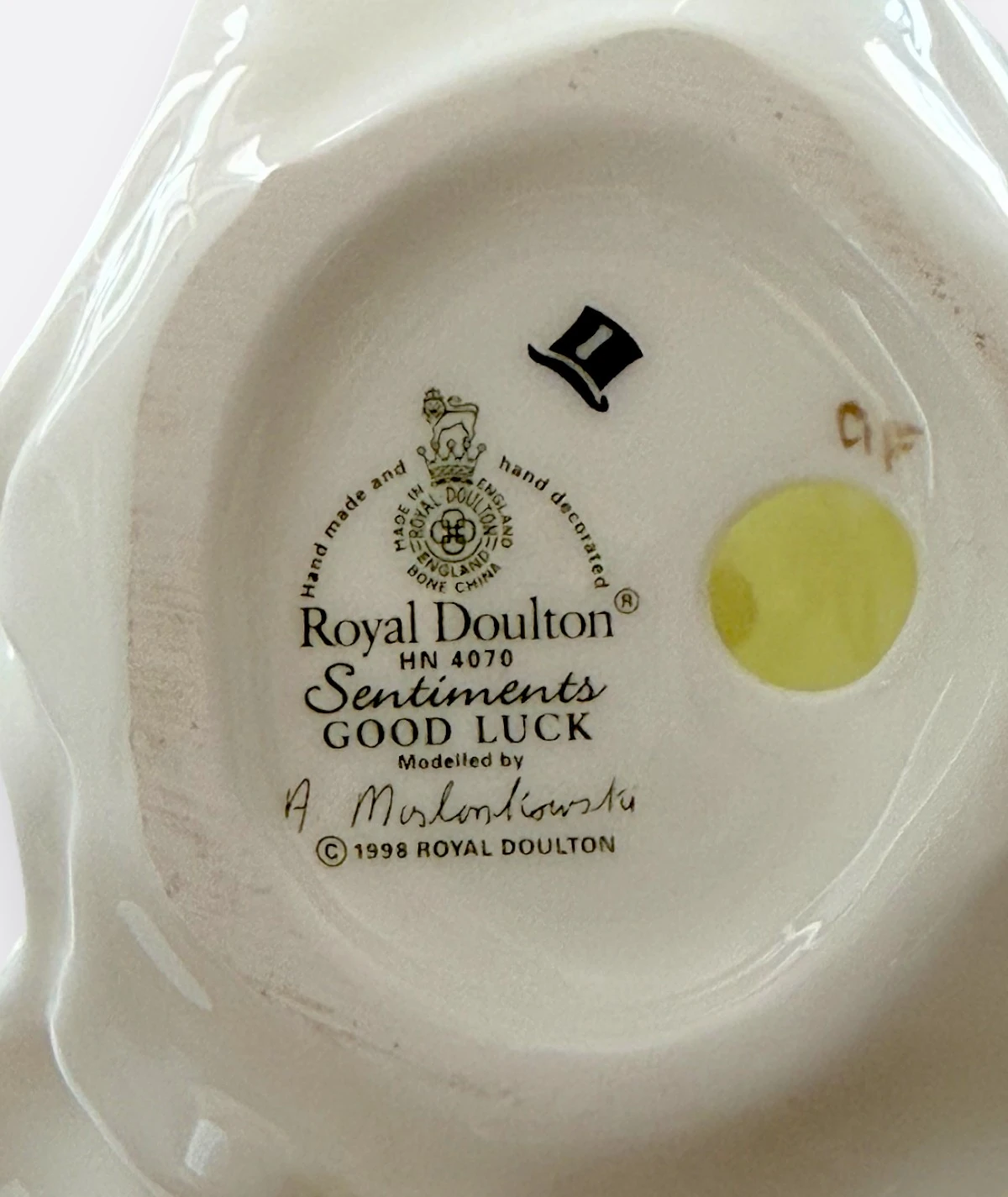 Royal Doulton – Porselen Figür “Sentiments: Good Luck” (HN 4070, 1998)